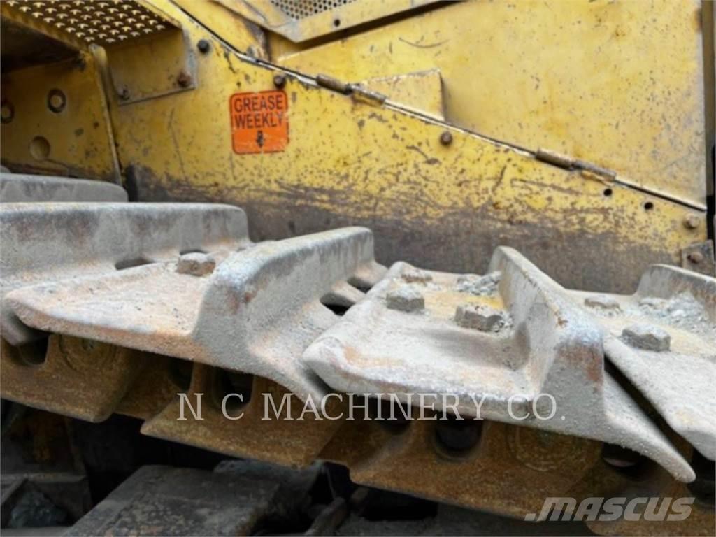 CAT D9N Rupsdozers
