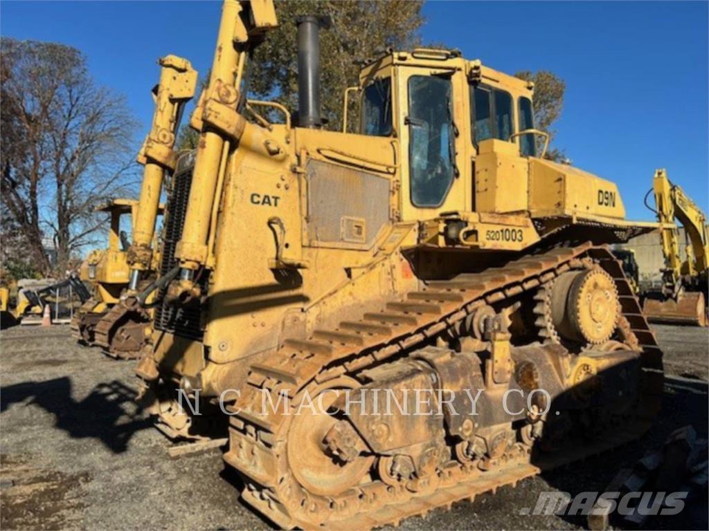 CAT D9N Rupsdozers