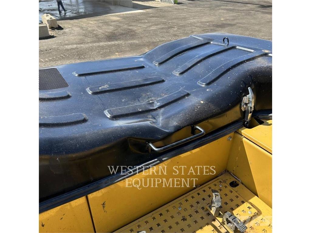 CAT FM538 Bosbouw tractoren