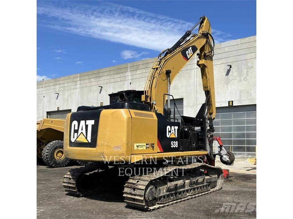 CAT FM538 Bosbouw tractoren