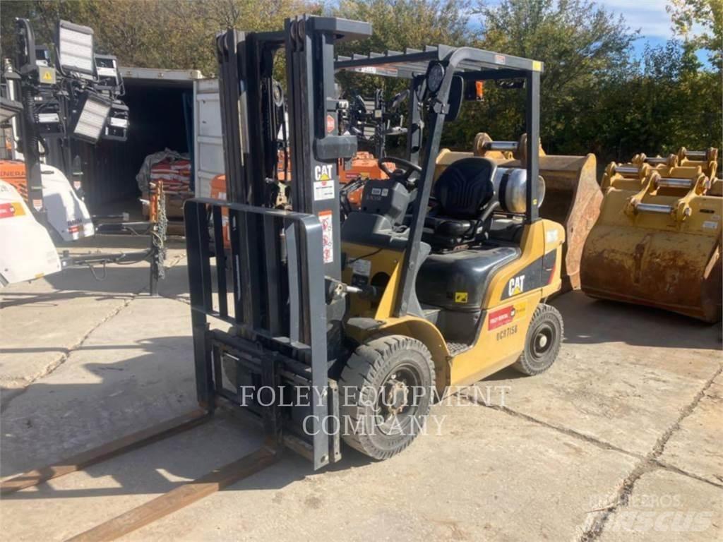 CAT GP25N Sloopgraafmachines