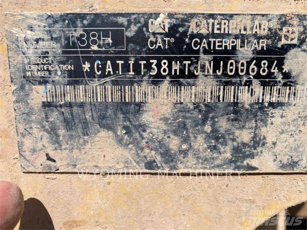 CAT IT38H Wielladers