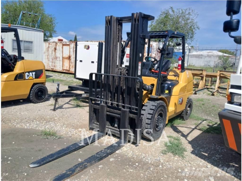 CAT LIFT TRUCKS DP50CNM Diesel heftrucks