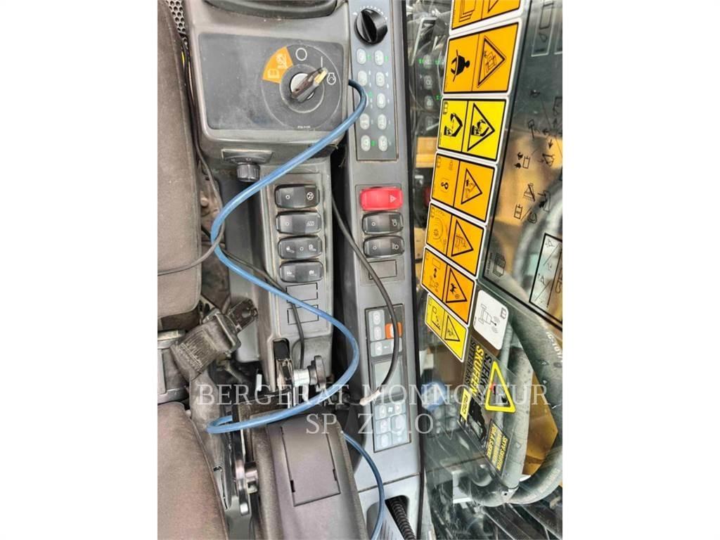 CAT M314F Wielgraafmachines