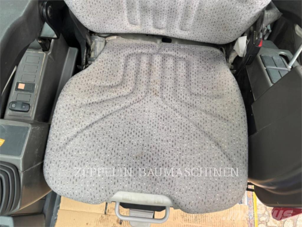 CAT M314F Wielgraafmachines