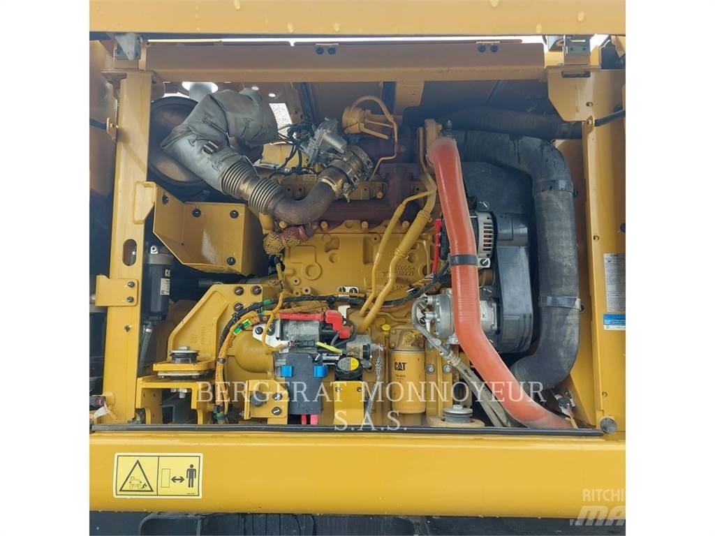 CAT M315 Wielgraafmachines