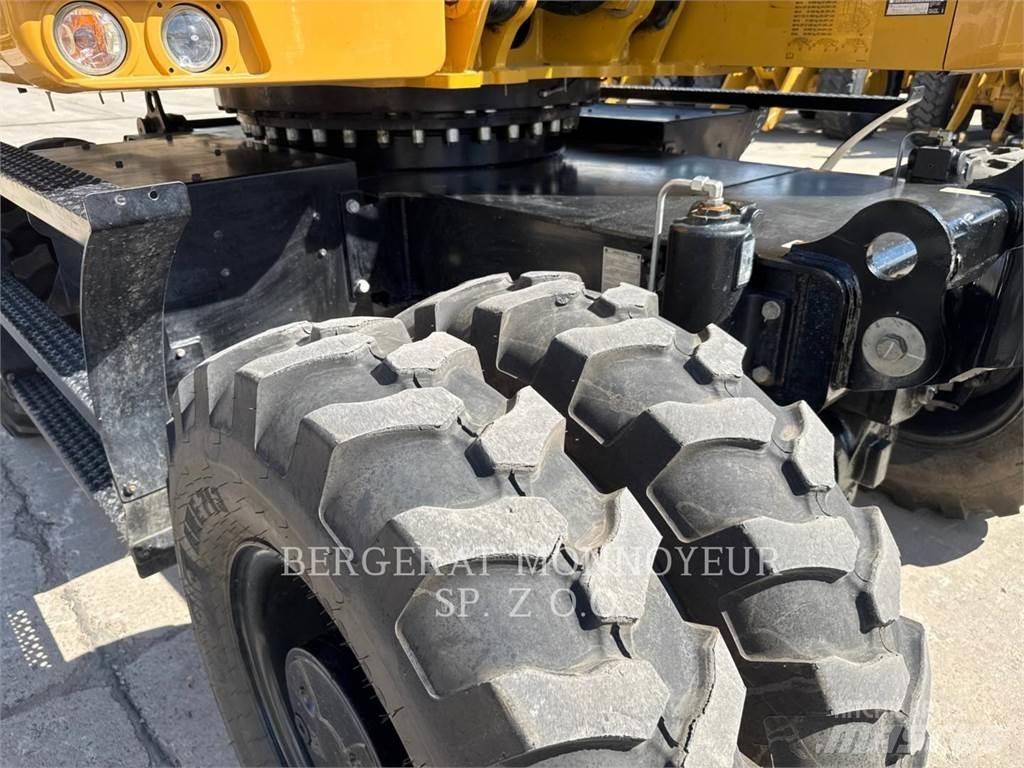CAT M316 Wielgraafmachines