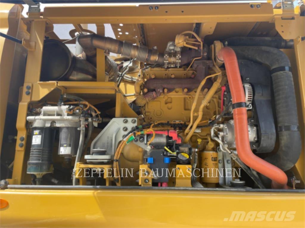 CAT M316-07A Wielgraafmachines