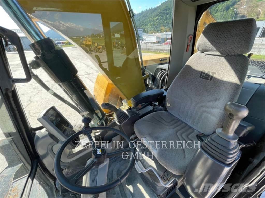 CAT M316D Wielgraafmachines