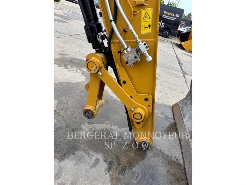 CAT M318 Wielgraafmachines