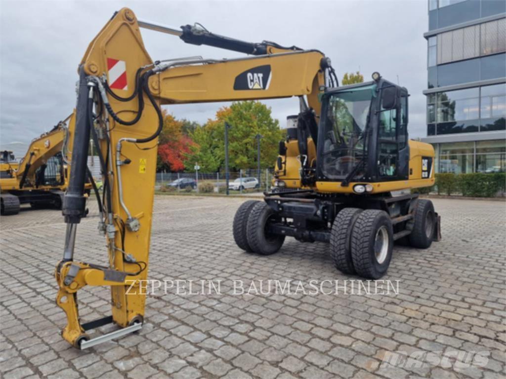 CAT M318D Wielgraafmachines
