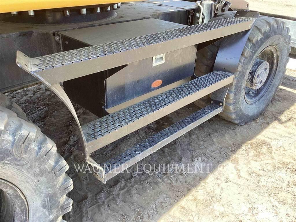 CAT M318F Wielgraafmachines
