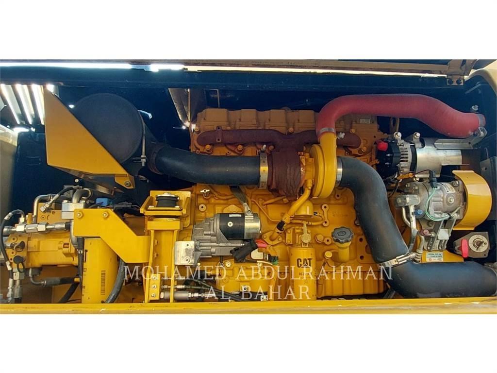 CAT M320D2 Wielgraafmachines