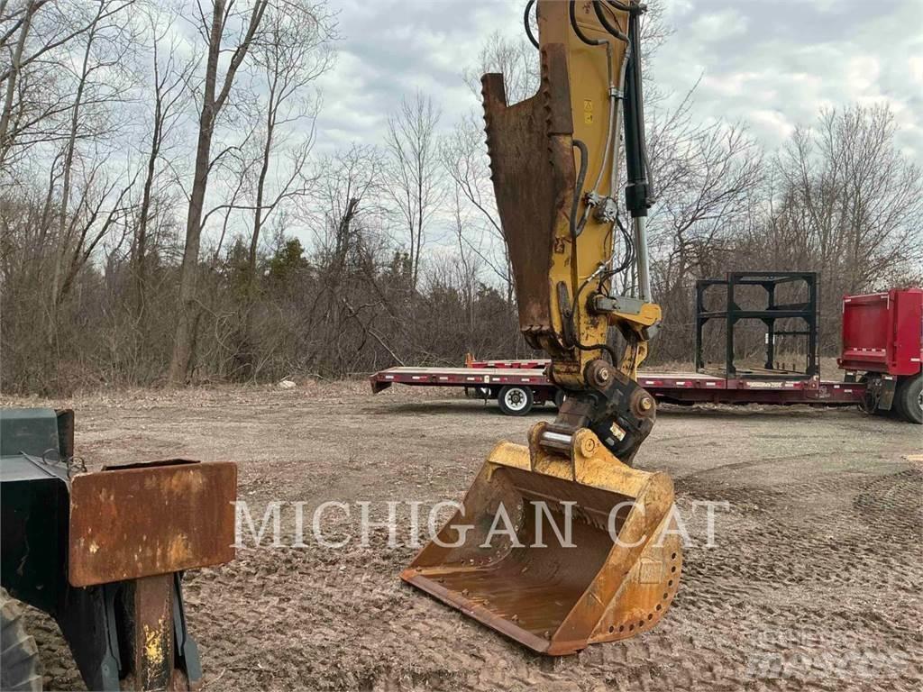CAT M320F PMTQ Wielgraafmachines