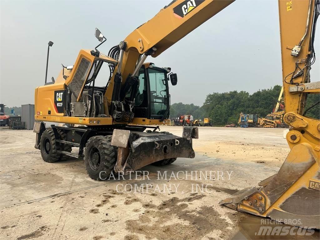 CAT M322F Wielgraafmachines