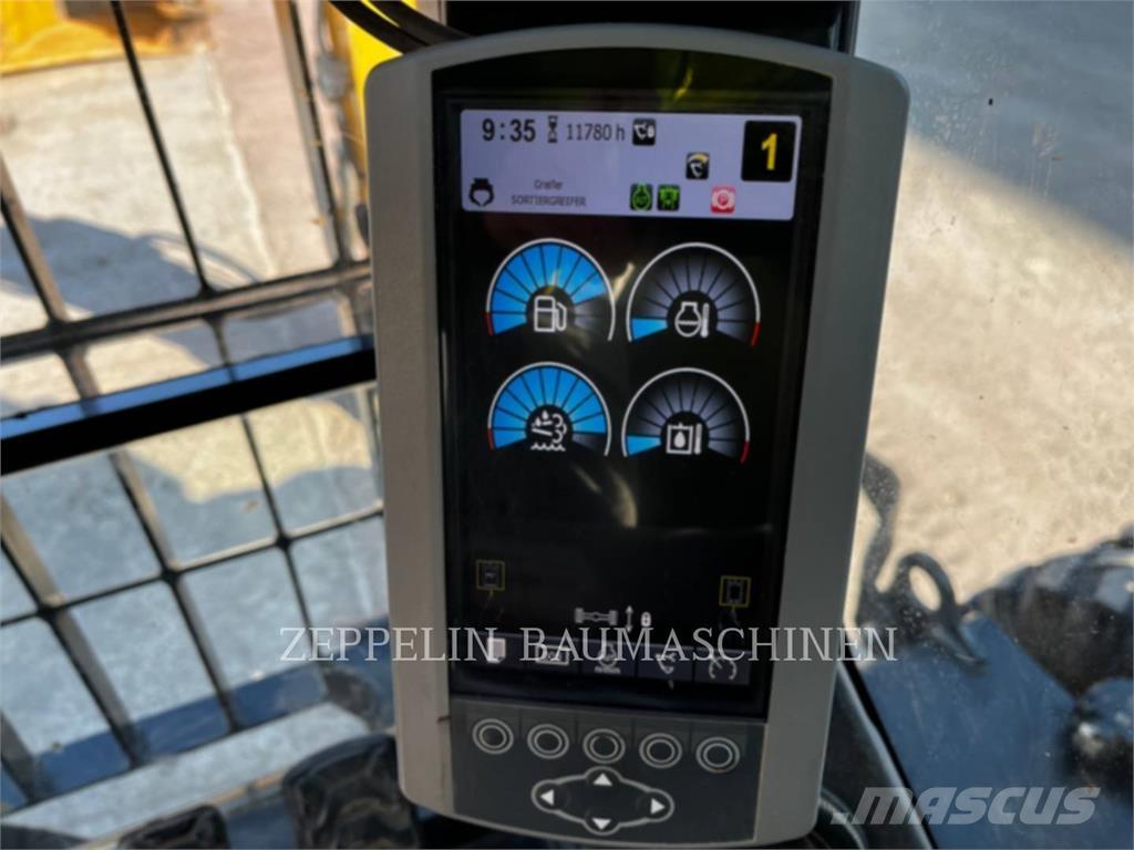 CAT M322F Wielgraafmachines