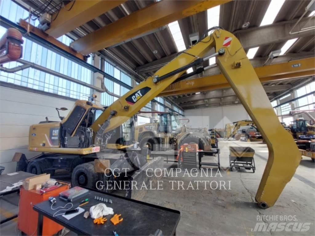 CAT MH3024 Wielgraafmachines