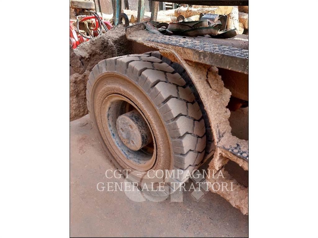 CAT MH3024 Wielgraafmachines