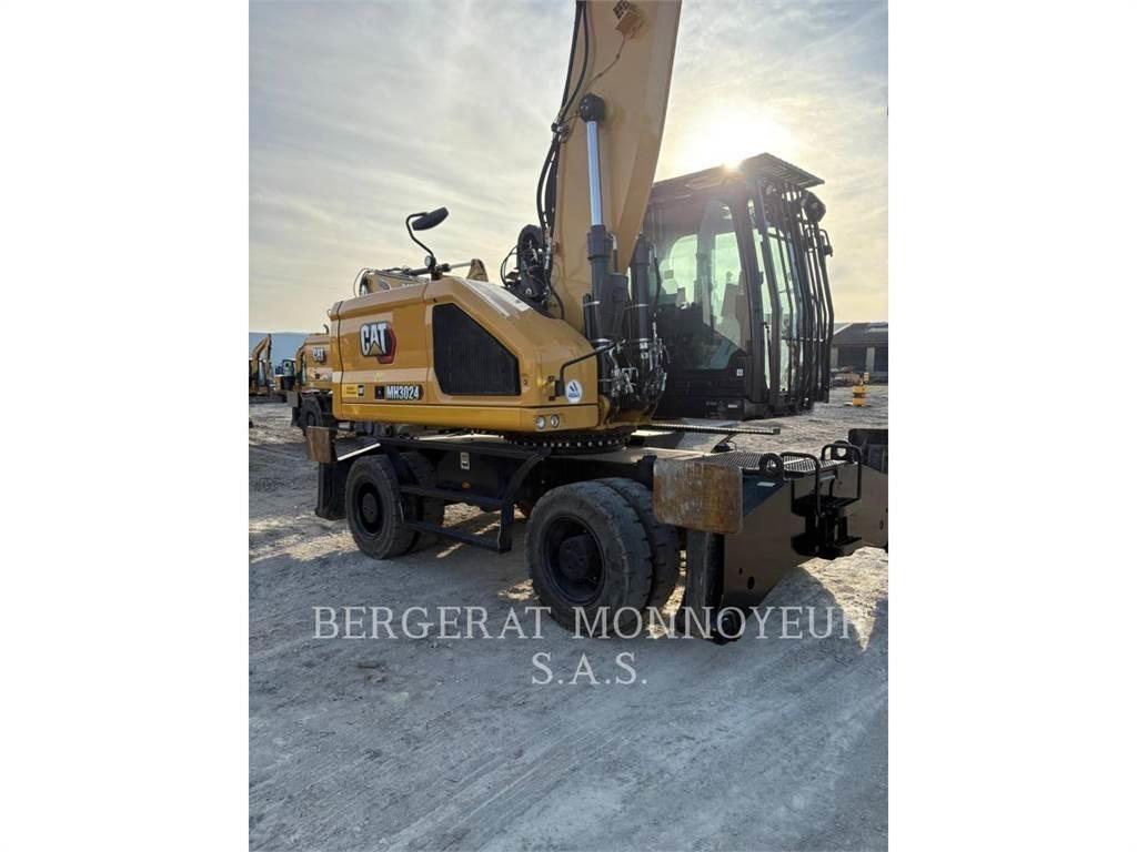 CAT MH3024 Wielgraafmachines