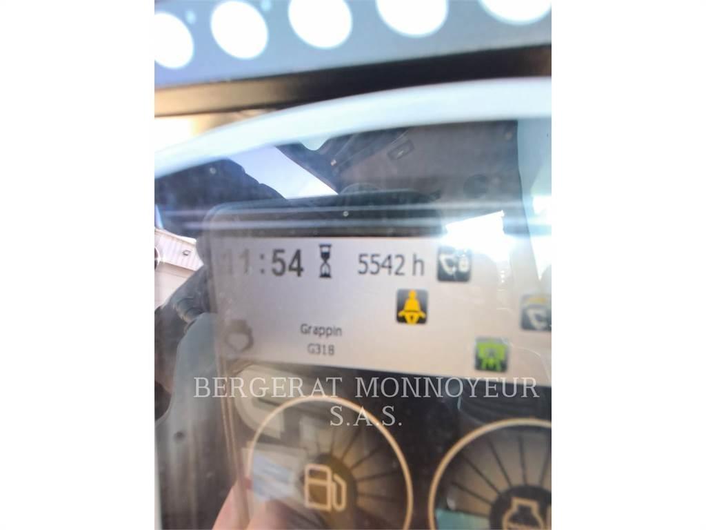 CAT MH3024 Wielgraafmachines
