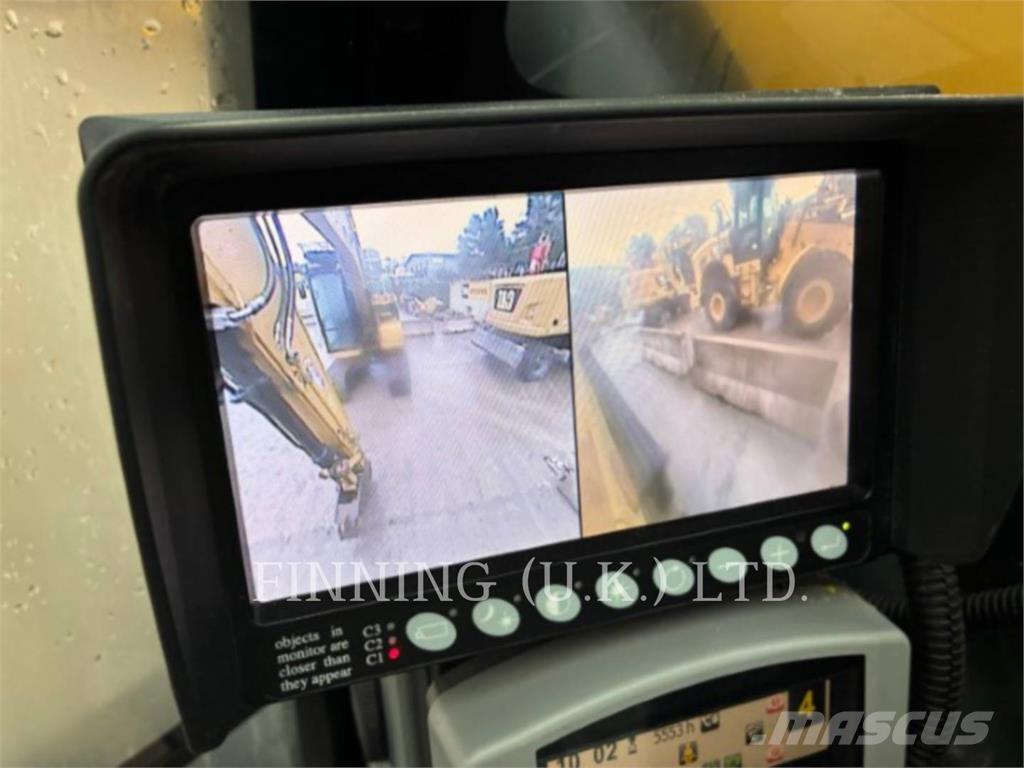 CAT MH3024 Sloopgraafmachines