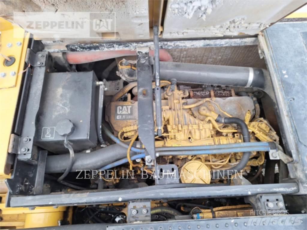 CAT MH3024-06C Sloopgraafmachines
