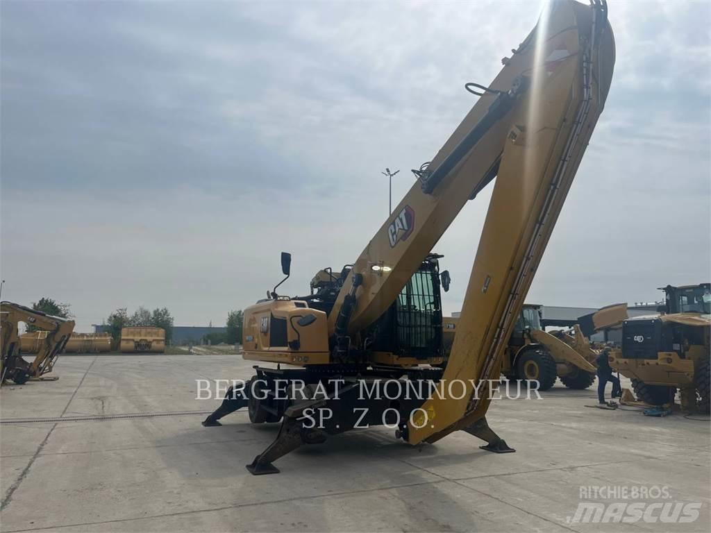 CAT MH3026 Wielgraafmachines