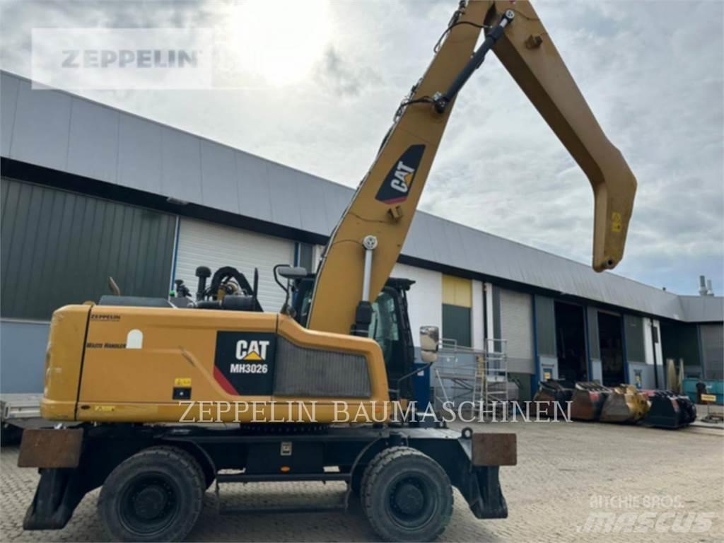 CAT MH3026-06C Sloopgraafmachines