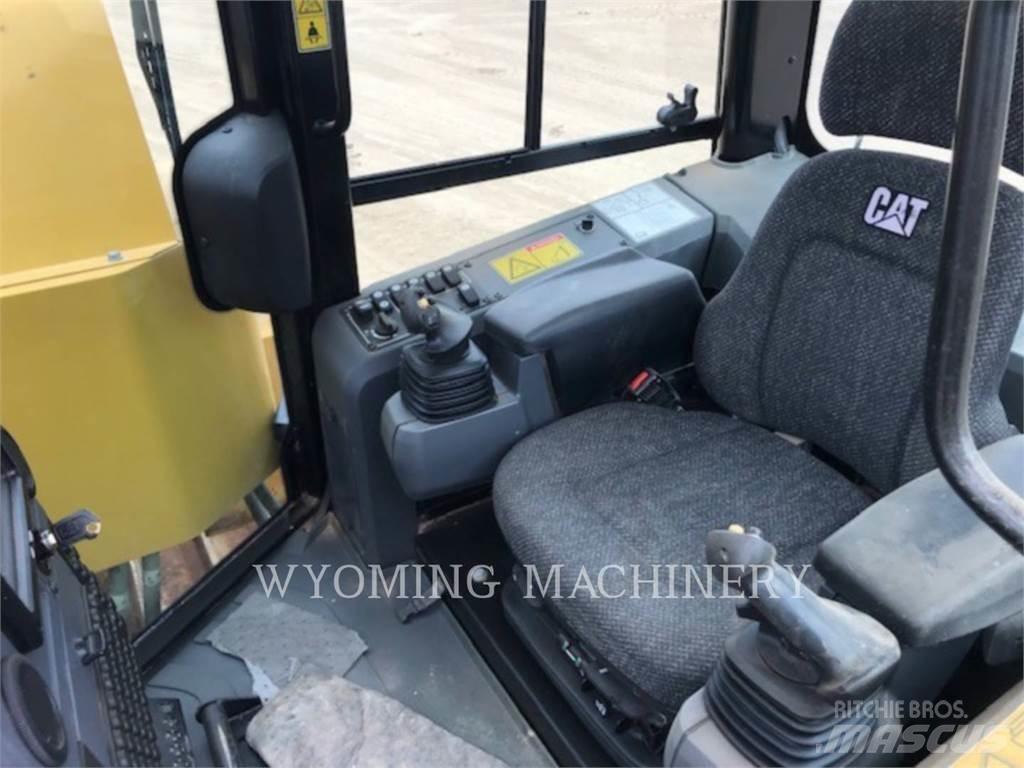 CAT PL61 Pijpenleggers