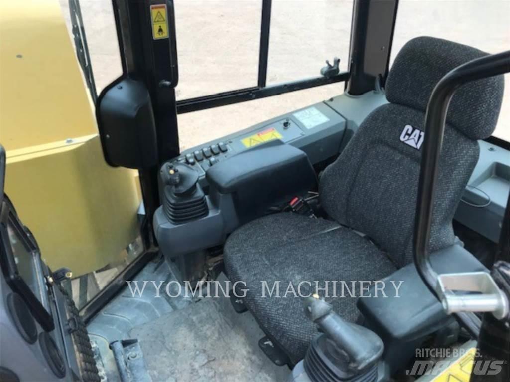 CAT PL61 Pijpenleggers