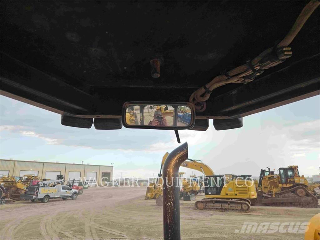 CAT PL61 Pijpenleggers