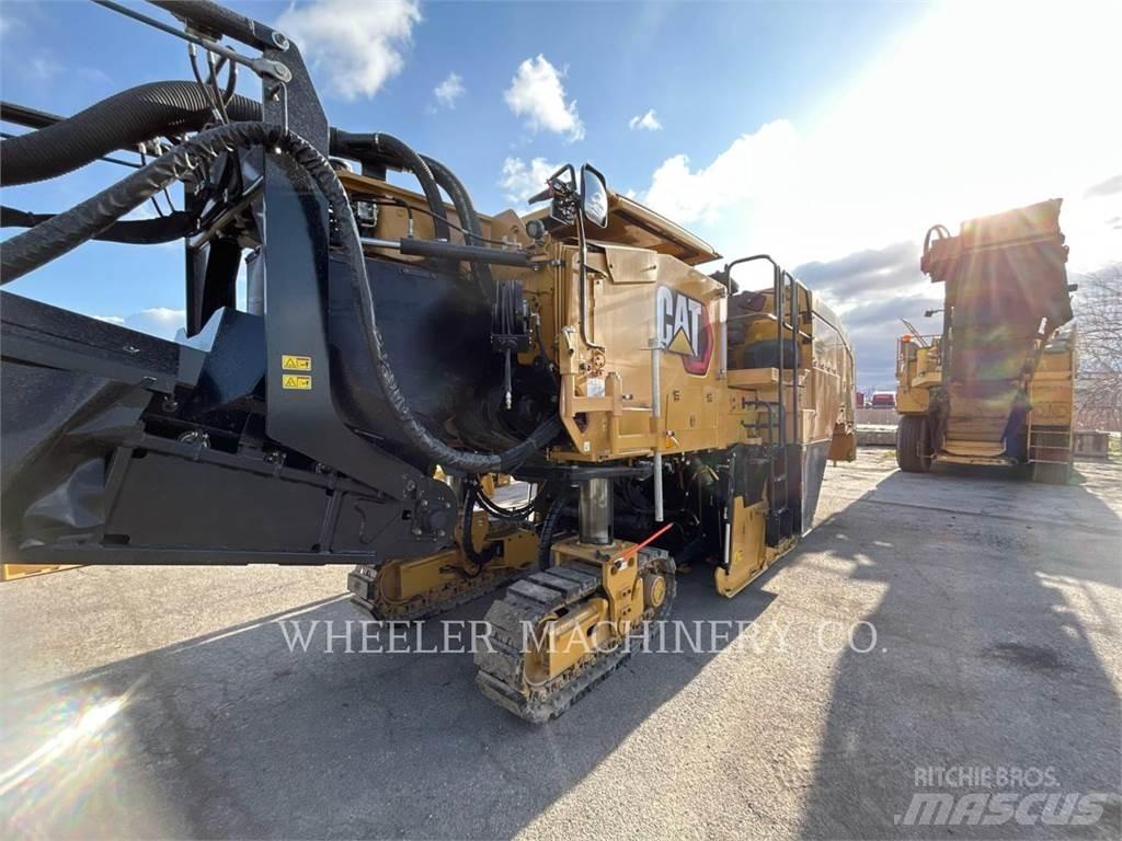 CAT PM822 Asfaltfrezen