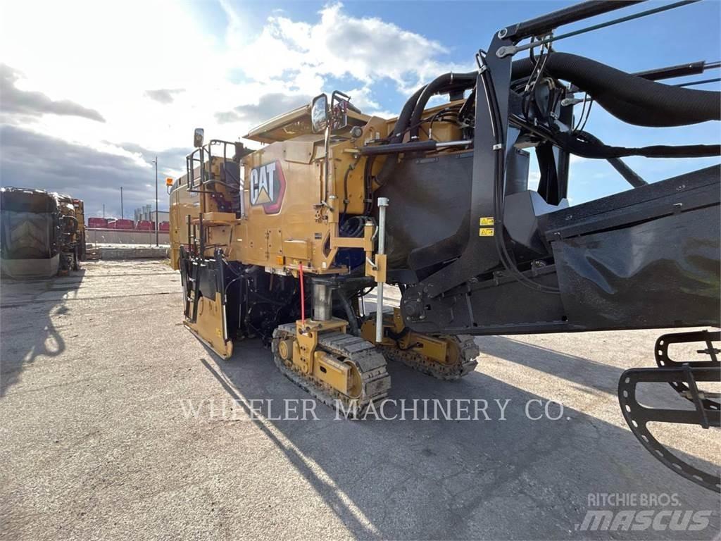 CAT PM822 Asfaltfrezen