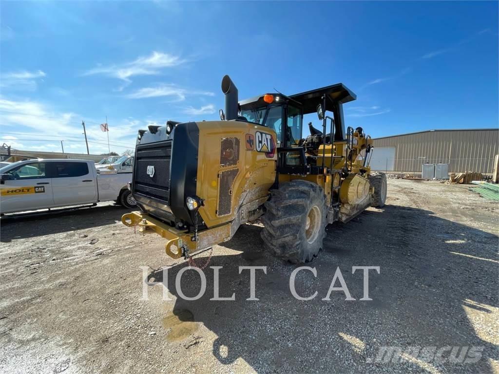 CAT RM400 CAB Asfalt recyclers