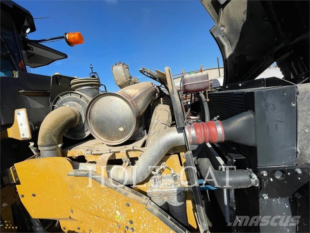 CAT RM400 CAB Asfalt recyclers