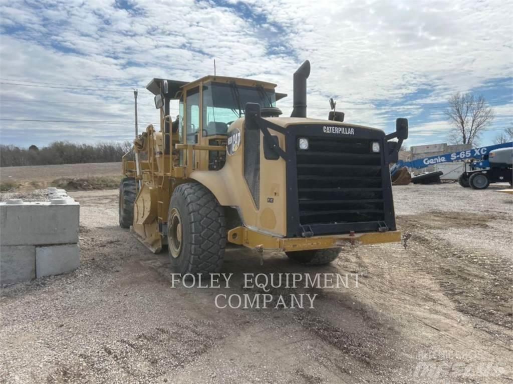CAT RM500 Asfaltafwerkmachines