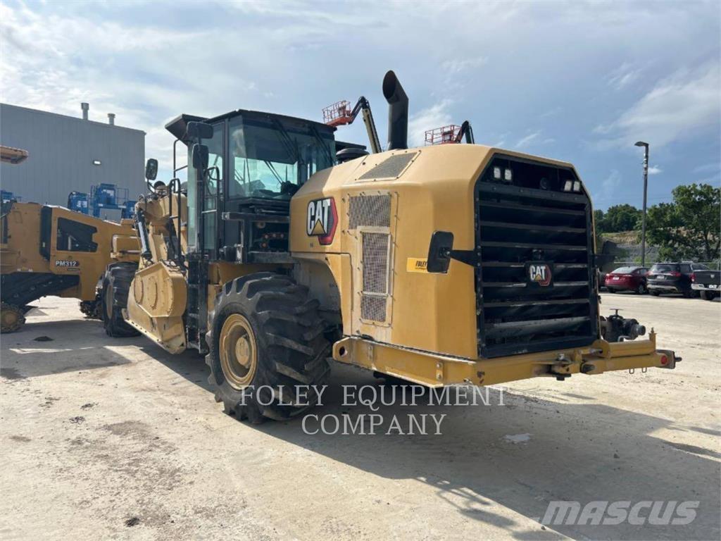 CAT RM500B Asfaltafwerkmachines