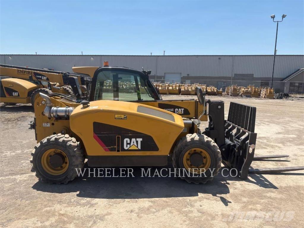 CAT TH255C CB Verreikers