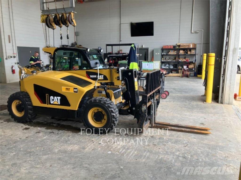 CAT TH255CC Verreikers
