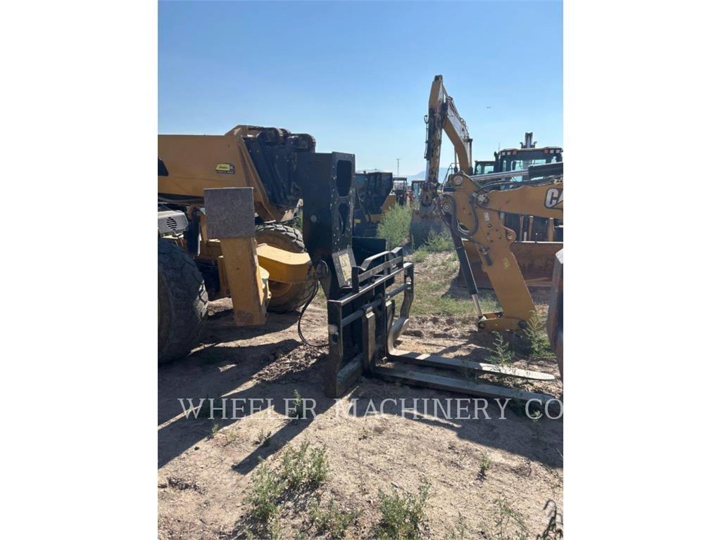 CAT TL1055C CB Verreikers