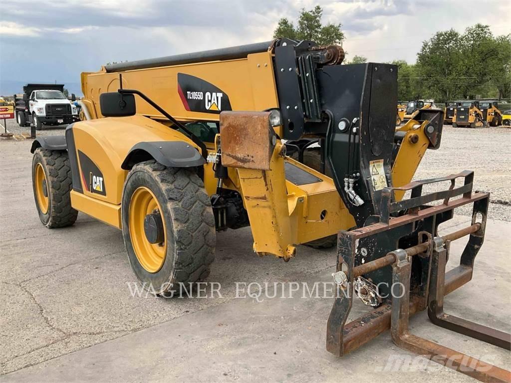 CAT TL1055D Verreikers