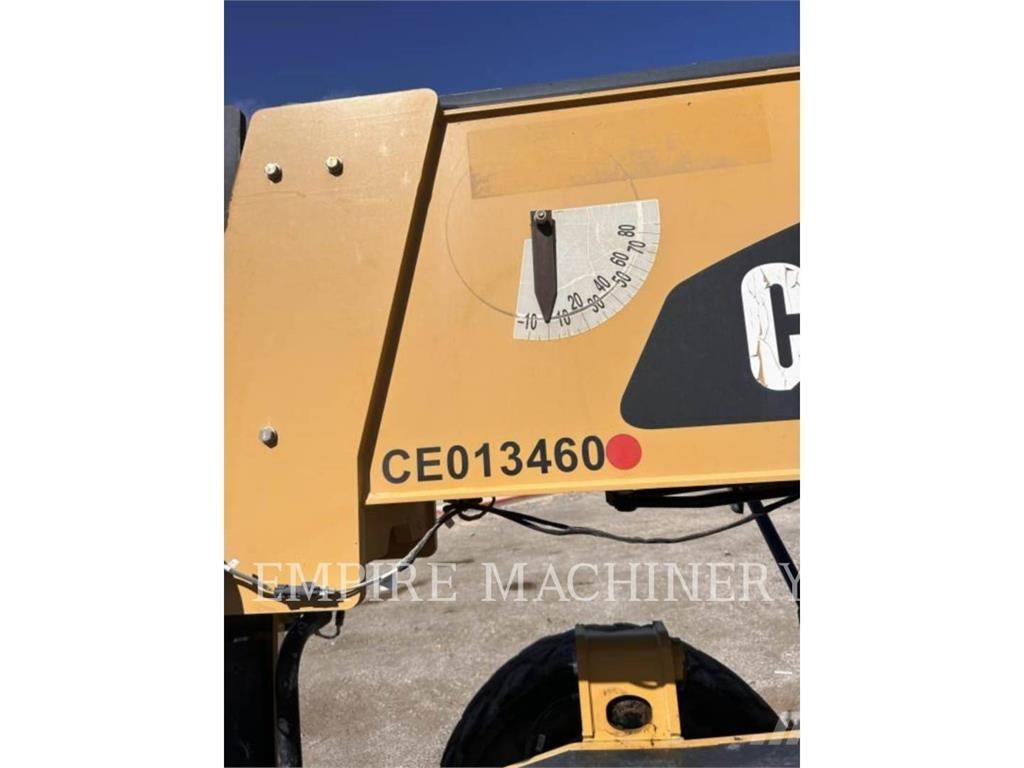 CAT TL1055D Verreikers