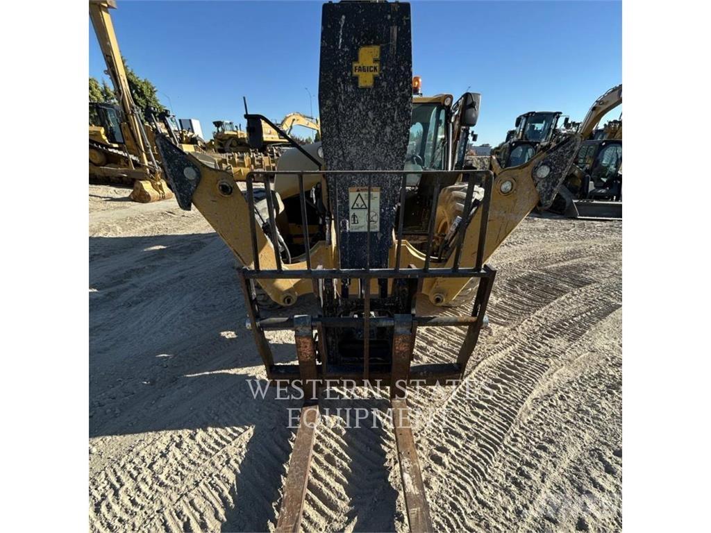 CAT TL1055D Verreikers