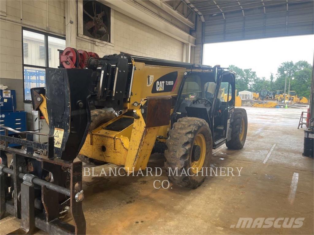 CAT TL1055D Verreikers