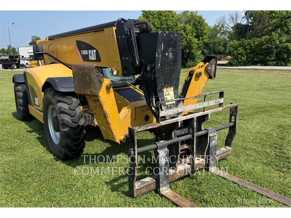 CAT TL1055D Verreikers