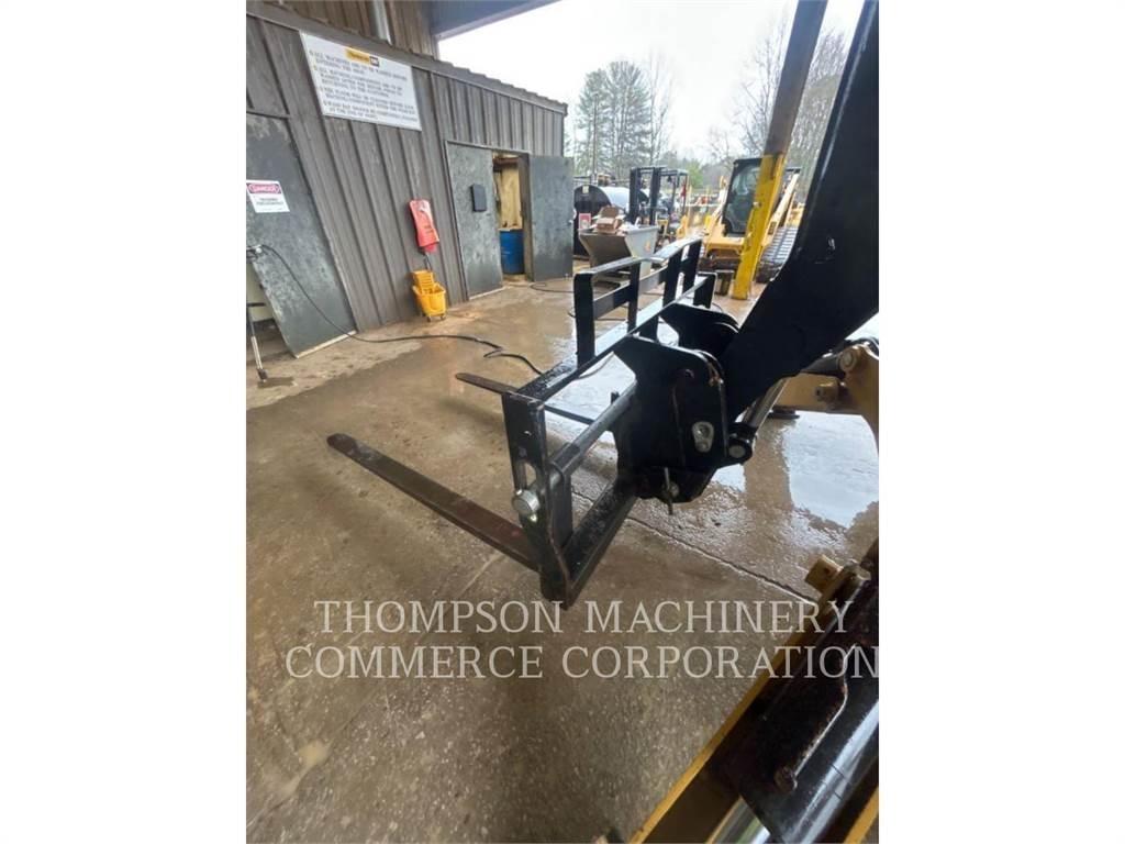 CAT TL1255D Verreikers