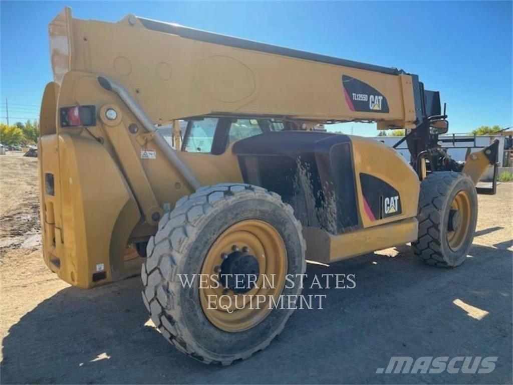 CAT TL1255D Verreikers