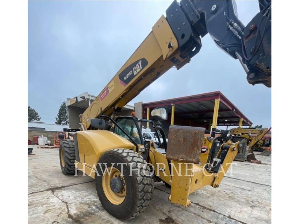 CAT TL1255D Verreikers