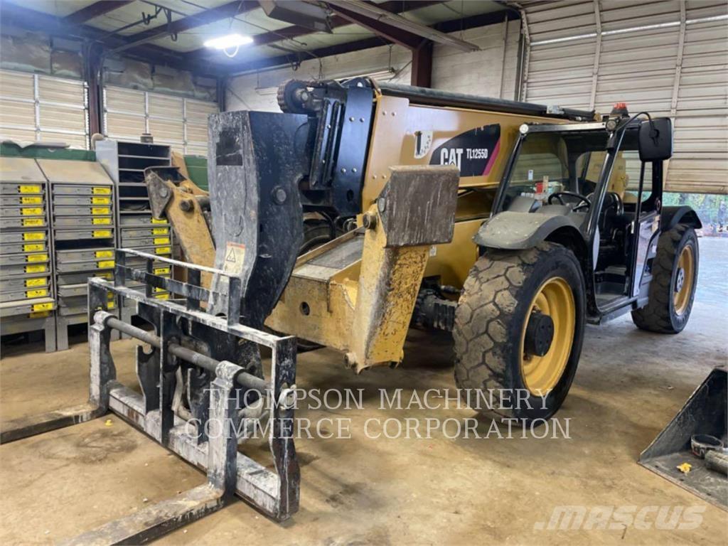 CAT TL1255D Verreikers