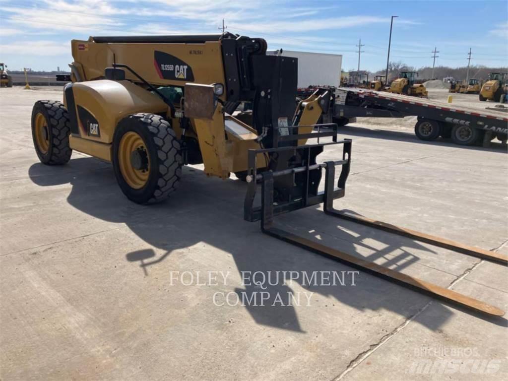 CAT TL1255DC Verreikers
